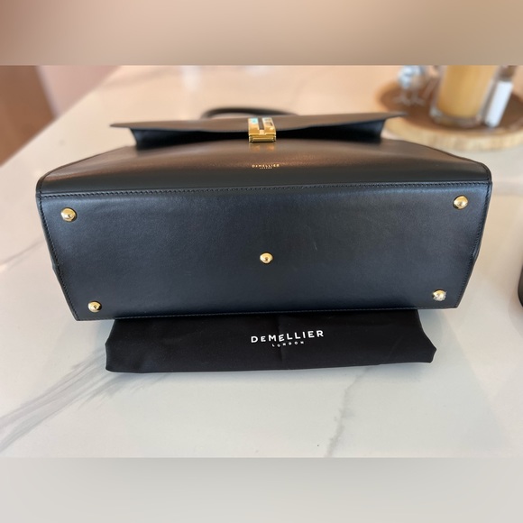 DeMillier London Maxi Montreal Handbag of the British Royals Sold Out - Picture 10 of 15